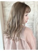 大人可愛いハイトーングレージュ透け感透明感ツヤ感カラー