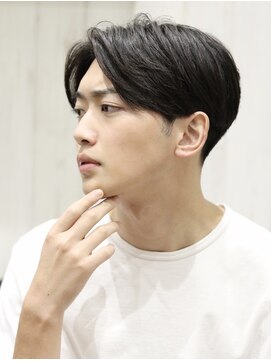 ヨシザワインク プレミアム 横浜 桜木町店(YOSHIZAWA Inc. PREMIUM) ナチュラルセンターパートニュアンスパーマ