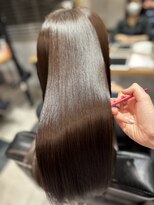 ライフ(LIFE)&nbsp;髪質改善ヘアエステ/縮毛矯正/ストレート/イメチェン/フェミニン