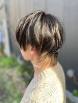 ヘアサロン フラット(hair salon flat) 人気襟足カラーインナーカラーハイトーンメンズカット10代20代