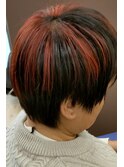 【赤メッシュ×黒】メッシュカラーマッシュハイトーンカラー