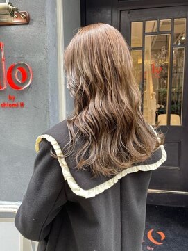 テンバイシオミエイチ(10 by shiomi H) なみなみウェーブ×外国人風カラー