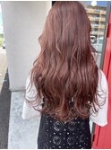 ピンクベージュ