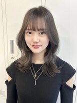 アリュウル 表参道 青山(Allure)&nbsp;外ハネミディアム◇くびれヘア/顔まわりカットグレージュカラー