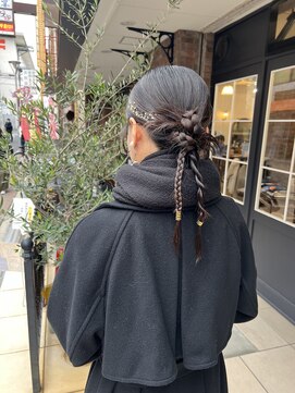 トータルビューティ ジェム バイ ヘアタイム(TOTAL BEAUTY gem by HAIR TIME) お呼ばれヘア カチモリヘア