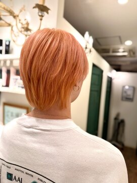 花鳥風月トータルビューティー ウルフ/ブリーチカラー/コーラルピンク/メンズカット