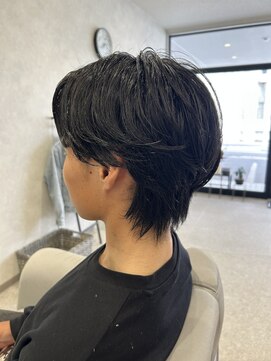 バーバーサンクチュアリ(Barber Sanctuary) 毛流れニュアンスウルフ