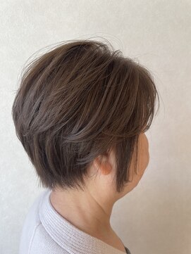 ルースト(rooost) 白髪ぼかしハイライト