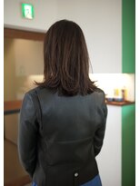 アナンダ(ananda)&nbsp;動きのあるミディアムレイヤー