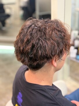 アモア(amoa) ツイスパ波巻きパーマ