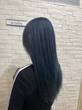 ネイビーブルー