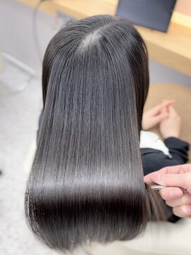 ピリオド 赤坂(Period.) ロングヘアー 縮毛矯正 髪質改善 赤坂見附