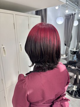 モア シルエ(MoA cilue) ルーツカラー×ウルフカット