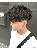 スペインカール スパイラルパーマ フェード 前下がり マッシュ
