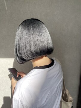 ピュアメンド 梅田(Pure Mend) 縮毛矯正×シルバーグレーデザインカラーボブ