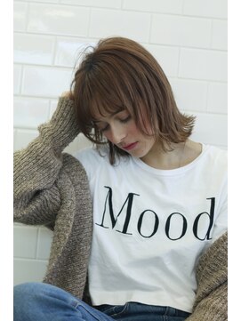 クラン(clan) 【clan】切りっぱなしアッシュカラーフェザーロング