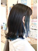 ドゥ スタイル 三国ヶ丘店(Duex Style) 白髪ぼかしイルミナ×インナービビットブルー☆ブリーチONカラー