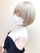 ディア(.eer)&nbsp;夏のハイトーンカラー☆カットも得意です(^^)ホワイトベージュ