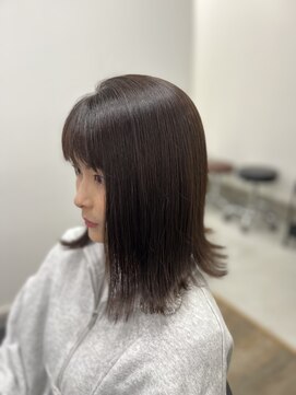 モンド ホリスティック ヘアー(MONDE Holistic Hair) 外ハネボブ[ぱっつん前髪/30代40代50代]