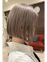 ジャム(Jam)&nbsp;人気のミニボブ×まろやかホワイトブラウン★中村大輔