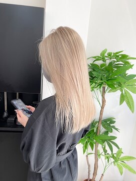 ロイス 神宮前(ROIS) 透明感ベージュカラー/ダブルカラー/ケアブリーチ[表参道駅]