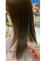 ニーゼロゼロナナ(2007)&nbsp;オリーブベージュ