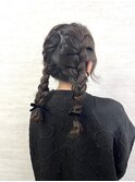 編み込みツインテール