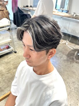 ザ オーダー(THE ORDER) men's大人ハイライトセンターパートヘア