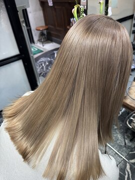 ビートス(BEAT S) ナチュラルベージュ/栄/矢場町/ケアブリーチ