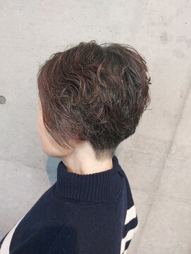 タエビスアリッサム(Taebis Alyssum) ショートパーマ(しっかりカール、北習志野)