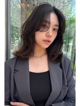 トルネード(TORNADO) ミディアムフェイスレイヤーカーテンバング　n7.5.9