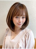 後れ毛が可愛い顔周りレイヤー/ナチュラルアッシュ/顔周り