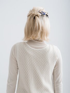 ガレットウメダ(GALETTE UMEDA) #切りっぱなしボブ #ポイントヘアアレンジ #レイヤーボブ