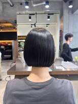 エリマ 武蔵小杉(elima) 女性らしく上品なくびれショートスタイル