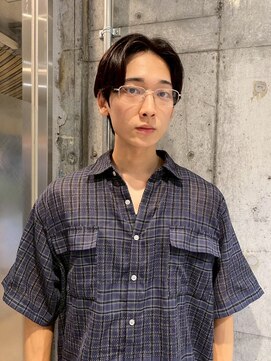 アース 高円寺店(HAIR & MAKE EARTH) センターパートショート{@02st96 }