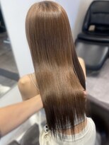 シー(SEA)&nbsp;ツヤ髪/スモークベージュ