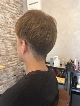 あずママの床屋さん 朝茶 ツーブロック