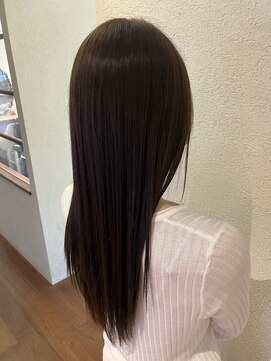 エルサフィロ キタハマ(el zafiro kitahama) 20×30×40代×暗髪ブラウン×オラプレックスケア×ツヤ感UP