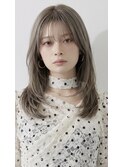 流行りのまとまる小顔レイヤー