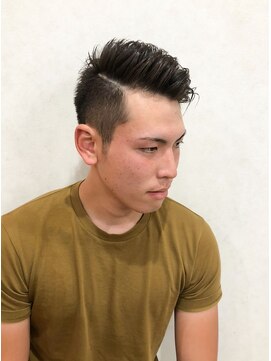 コジック ヘアアンドアイ(Cogic hair & eye) ビジネス刈り上げ襟足すっきりツーブロック刈り上げスタイル