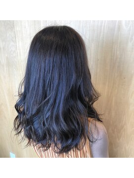 アミィヘアー(Ami Hair) パープルアッシュ×セミロング