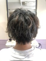 ネオリーブエクラ 上野御徒町店(Neolive eclat)&nbsp;無造作パーマブルーアッシュツーブロック刈り上げマッシュ
