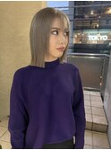 ミルクティーベージュ　ハイライト　インナーカラー　アッシュ