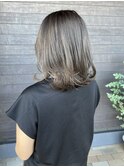 白髪ぼかしハイライトグレージュ