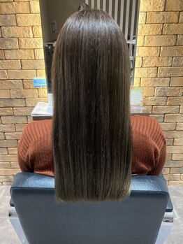 【全席半個室/個室】最高級ヘアケア"Aujua"取扱い＊ご自宅でのケア方法まで丁寧にお伝えします。