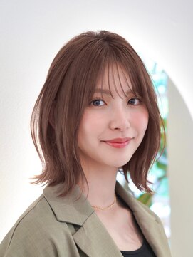 アンアミ シブヤ(Un ami shibuya) 大人ミディアムボブ『上品な顔まわり×くびれボブ』