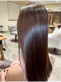 圧倒的ツヤ感と手触り髪質改善ストレート