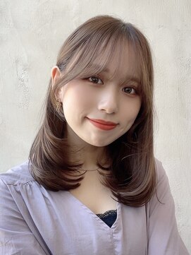 アフロート ルヴア(AFLOAT RUVUA) 20代30代40代大人かわいいレイヤーカット