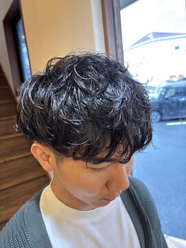 モア美容室 シャドウパーマ