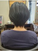 ショートボブ